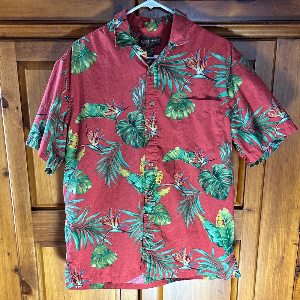 Tommy Bahama Red and Green Tropical Men's Shirt